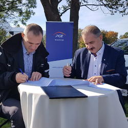 zdjecie w liście aktualnosci