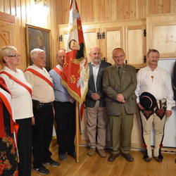 zdjecie w liście aktualnosci